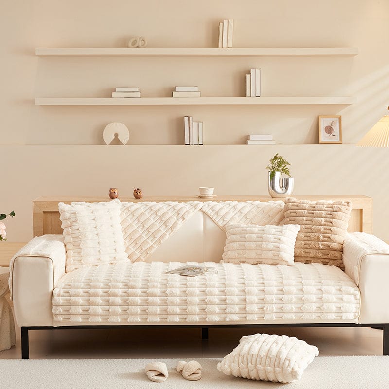 EasyCover-Sofabezug aus dickem Kunstfell, Cremeweiß Pflasterstein, auf einem Sofa