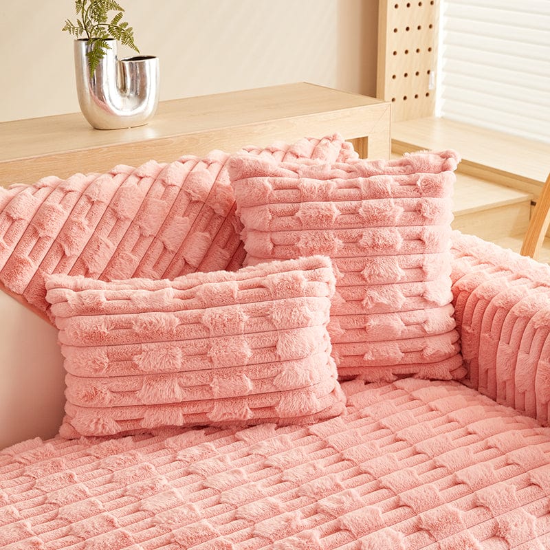 EasyCover-Kissenbezug aus dickem Kunstfell — 1 Stück, Rosa Pflasterstein, auf einem Sofa