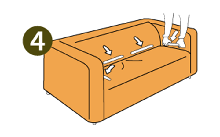 Glisser les tiges en mousse dans les interstices du canapé